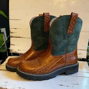 Ariat 14711 Ankle Boots Brown Green Suede Western Cowboys Womens Sz 9 B New